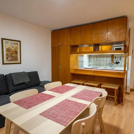 Apartamento En La Plaza Impala 3e Apartment Sierra Nevada